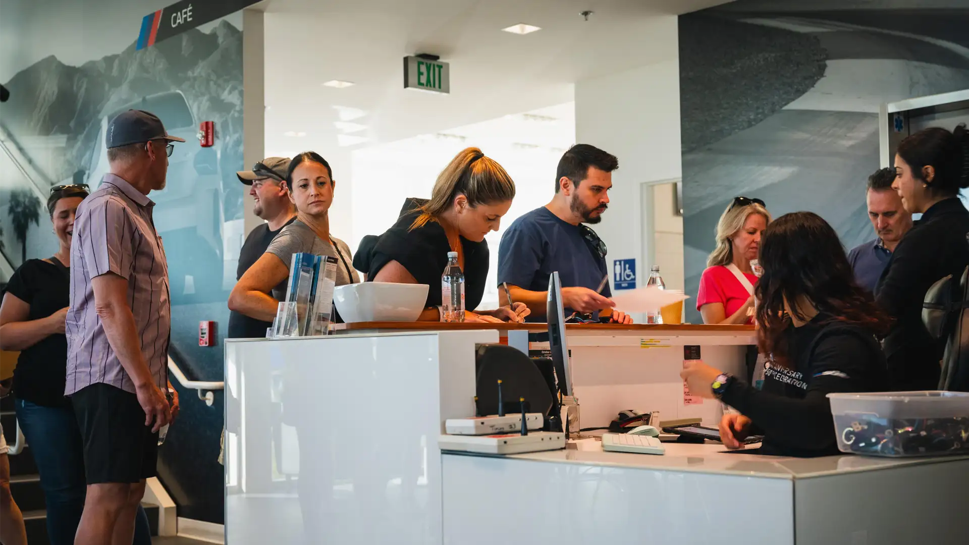 Guests at the counter in the BMW M Cafe