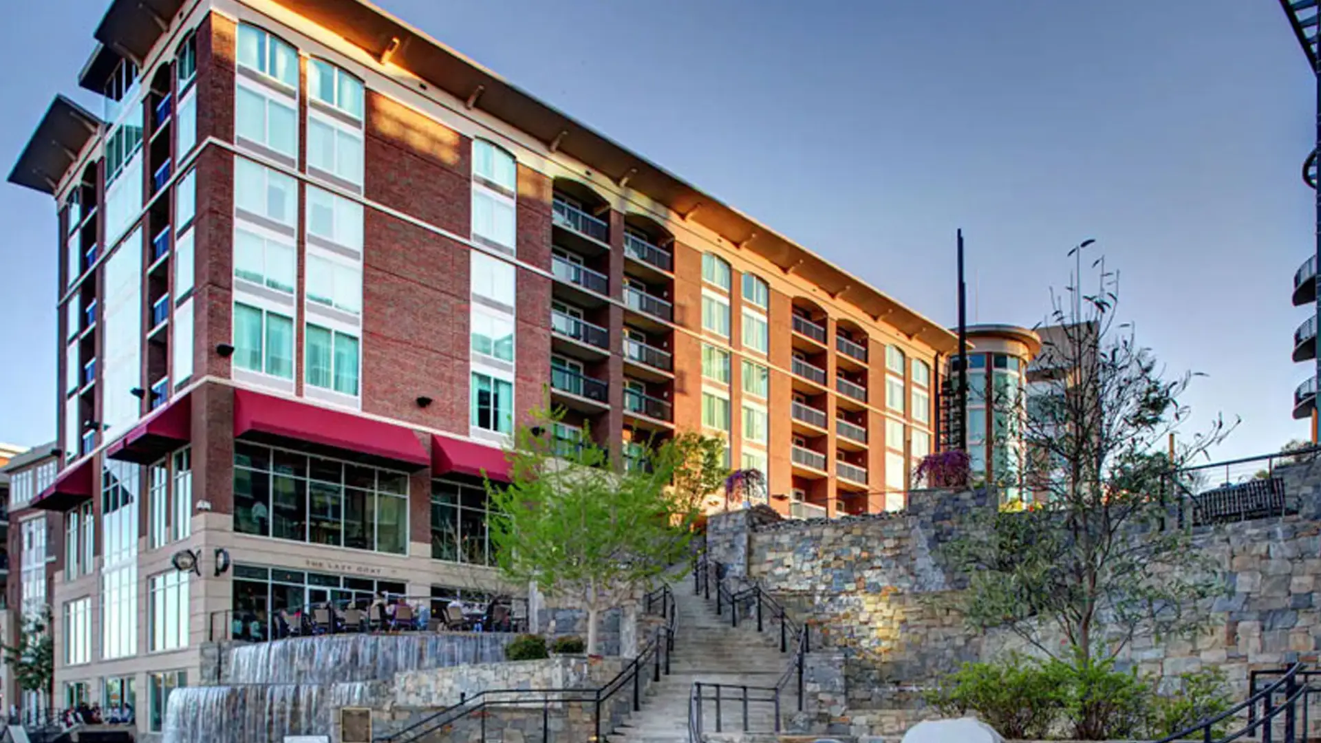 Hampton Inn at RiverPlace above the falls in downtown Greenville